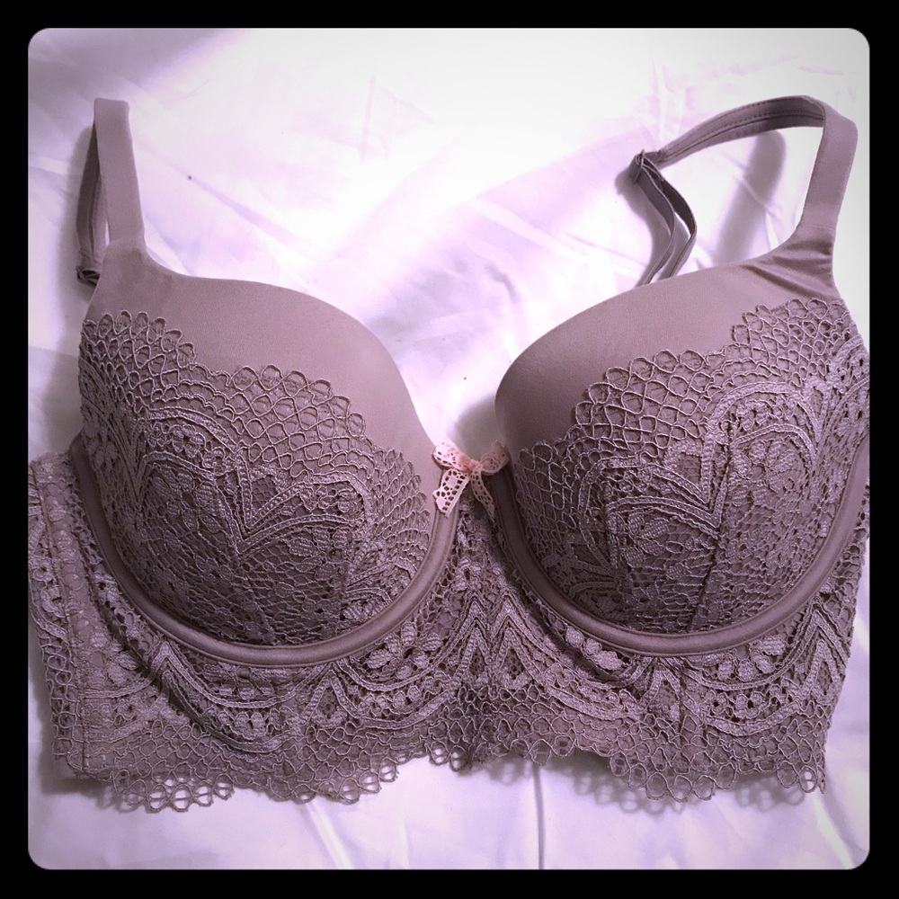 Victoria’s Secret Body by Victoria Long Lined Bra
